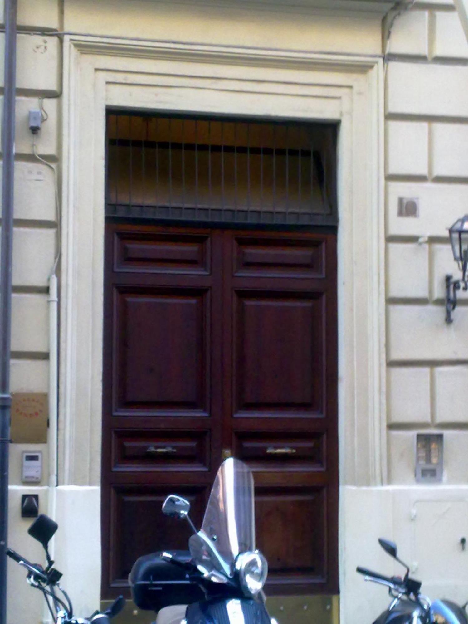 רומא Albergo Sandra מראה חיצוני תמונה
